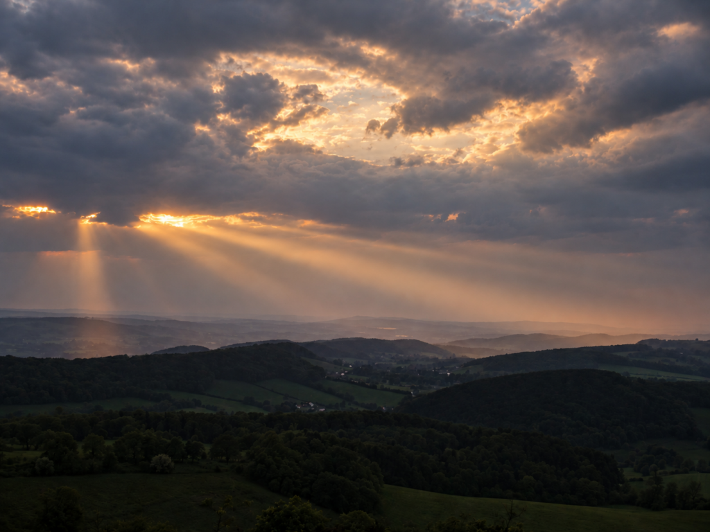 The view across the Malvern Hills towards Hereford